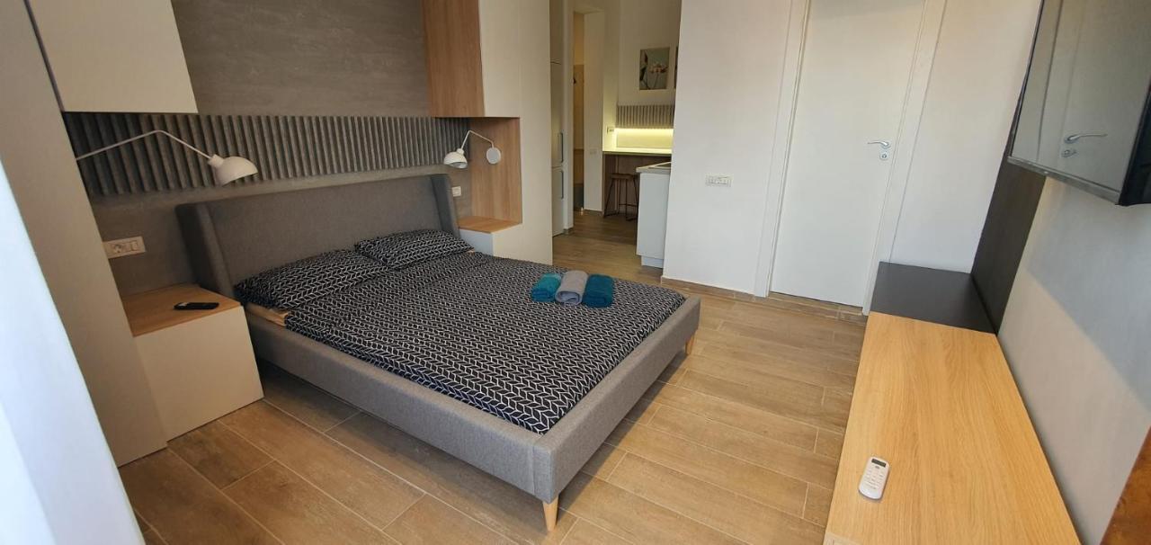 City Center Chic Studio Bukarest Eksteriør billede