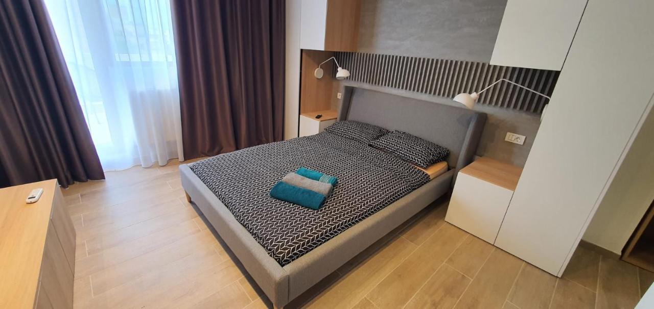 City Center Chic Studio Bukarest Eksteriør billede